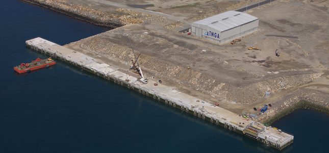 SUPERESTRUCTURA Y SUPLEMENTO BABERO EN DIQUE OESTE