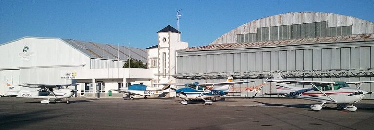 CONSTRUCCION DEL NUEVO HANGAR DE ROZAS.