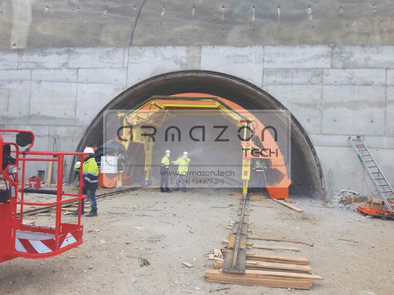 ENCOFRADO para BOVEDA en túnel construido por método Belga o Madrid.